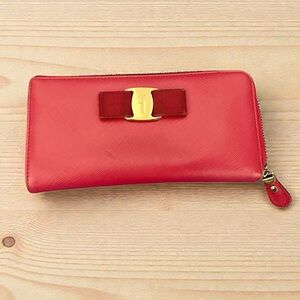Salvatore Ferragamo Pink Saffiano Vara Bow Long Leather Wallet
